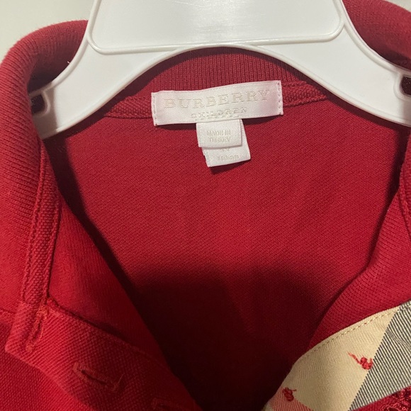 Burberry Girl's Red Polo Shirt Size 5T - Picture 4 of 5